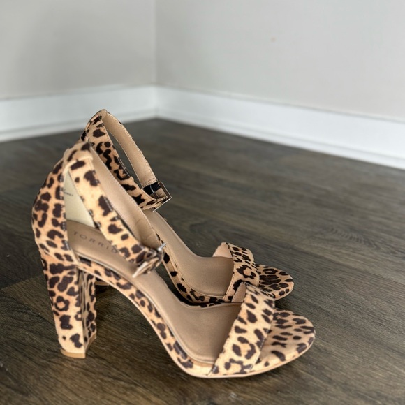 torrid Shoes - Torrid Cheetah Print Chunky Heels Size 12W